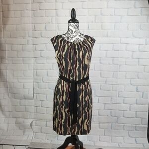 Trina Turk size 8 women's belted dress zip back
